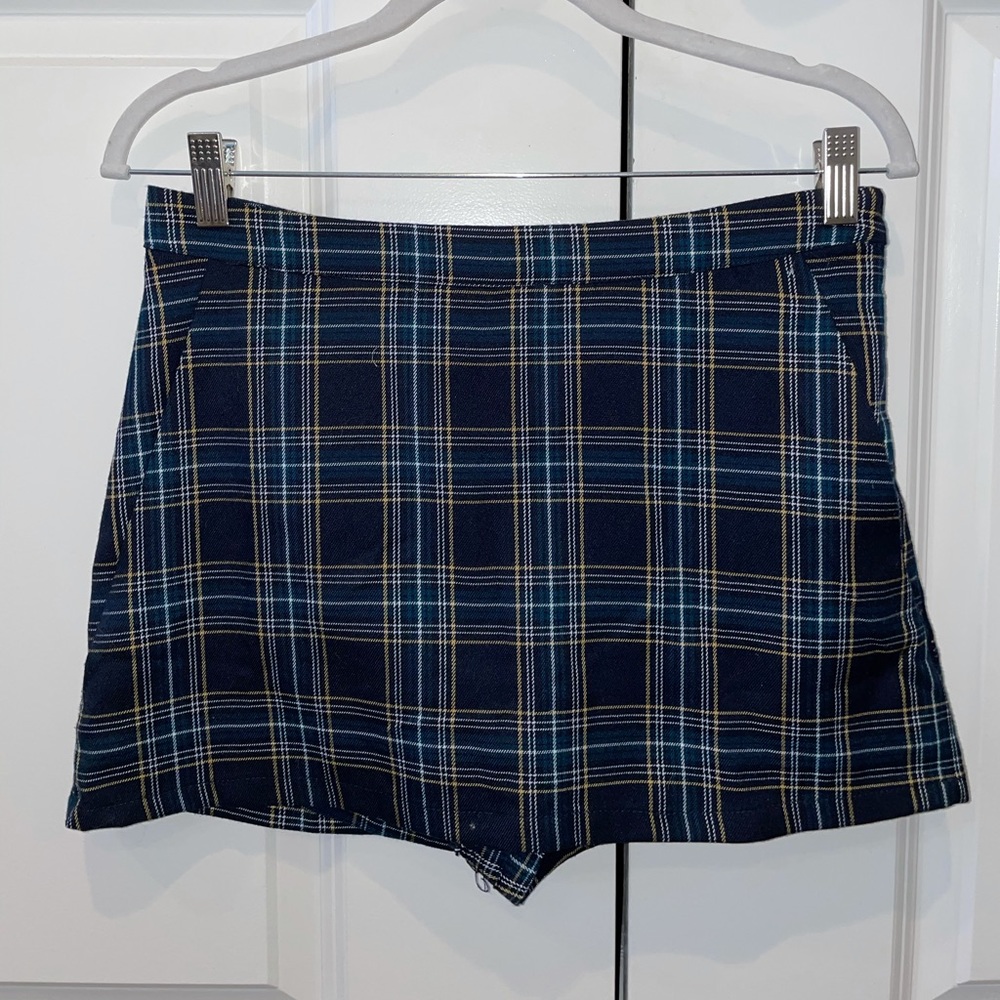 Plaid mini skort